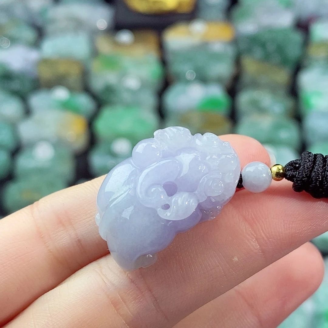 颈饰未镶嵌翡翠天然