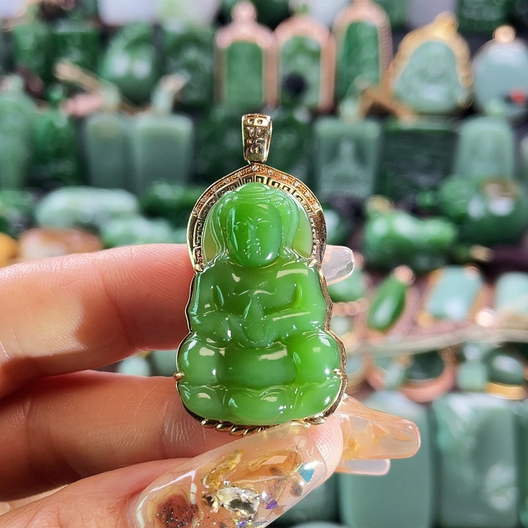 和田玉挂件18K金镶嵌