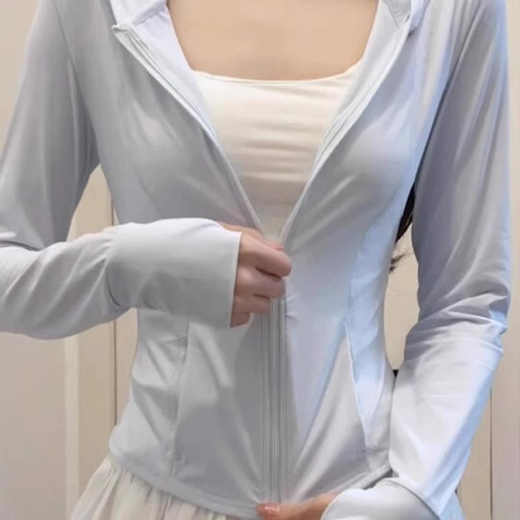 FAVMARTHA蓝色冰丝防晒衣女款夏季2025新款修身上衣瑜伽服外套防