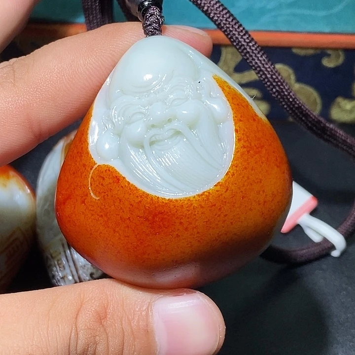 孤***船和田玉未镶嵌颈饰CC