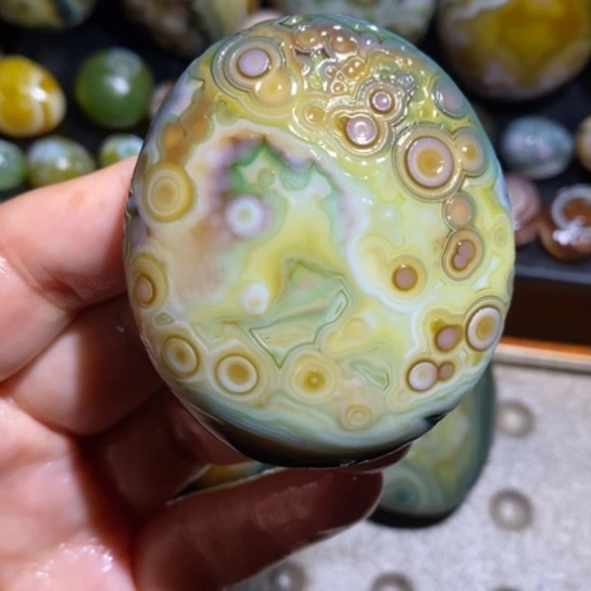 未镶嵌玛瑙/玉髓珠宝半成品82