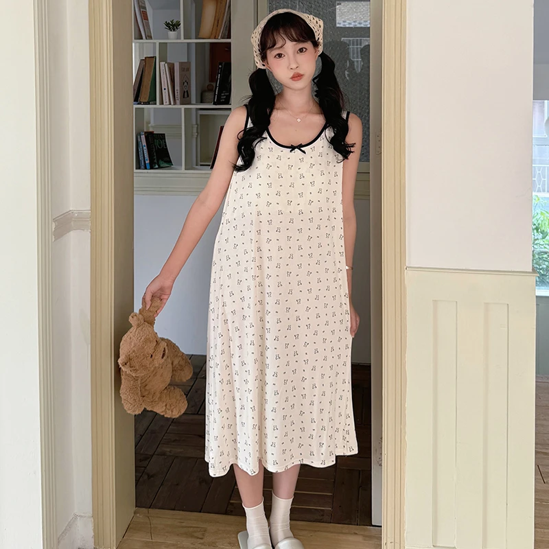 夏季莫代尔睡裙女网红爆款2025新款吊带可爱带胸垫可外穿家居服女