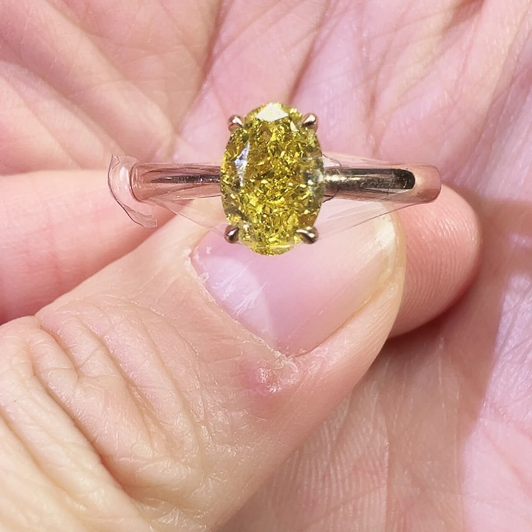 实验室培育钻石18K金镶嵌艳彩黄鸽子蛋15圈