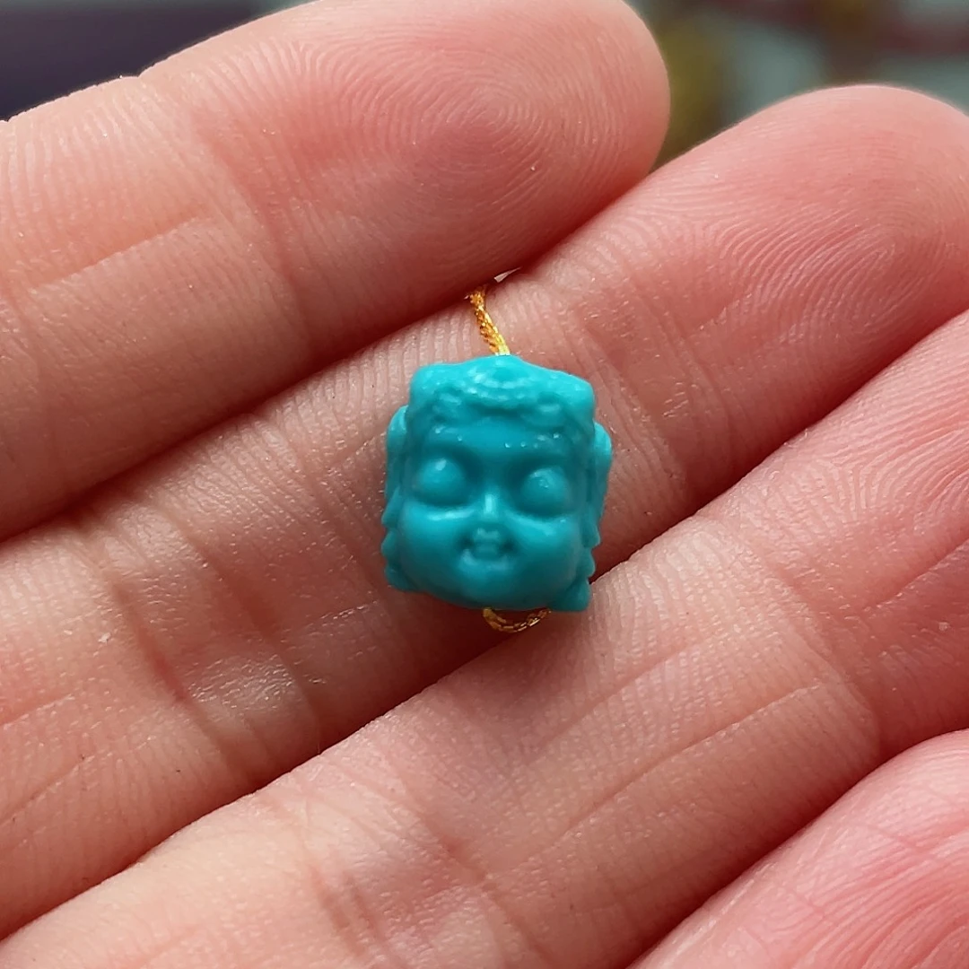 绿松石颈饰未镶嵌