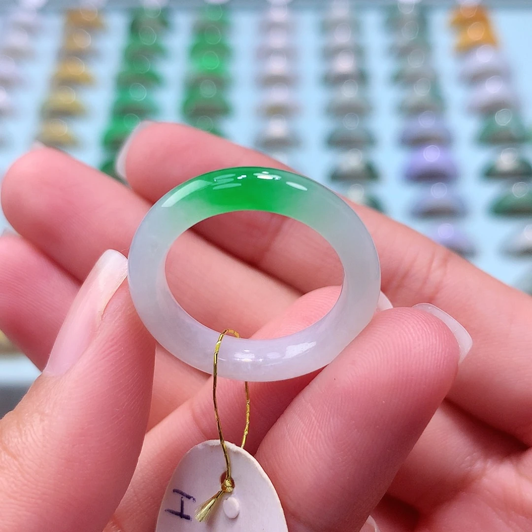 未镶嵌戒指翡翠17圈