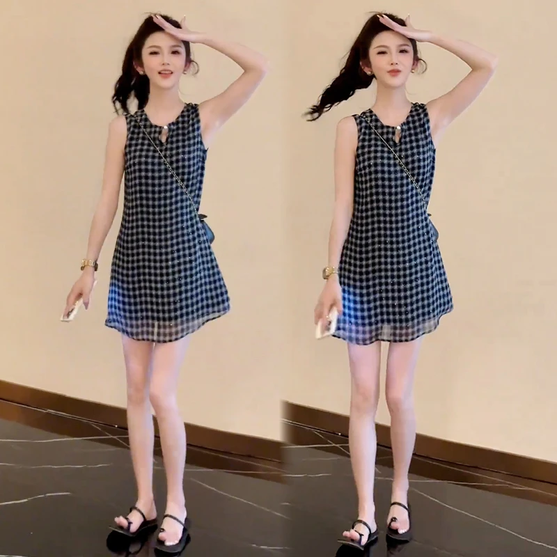 常规连衣裙夏季韩版无袖减龄休闲风复古遮肚格子小个子修身裙子