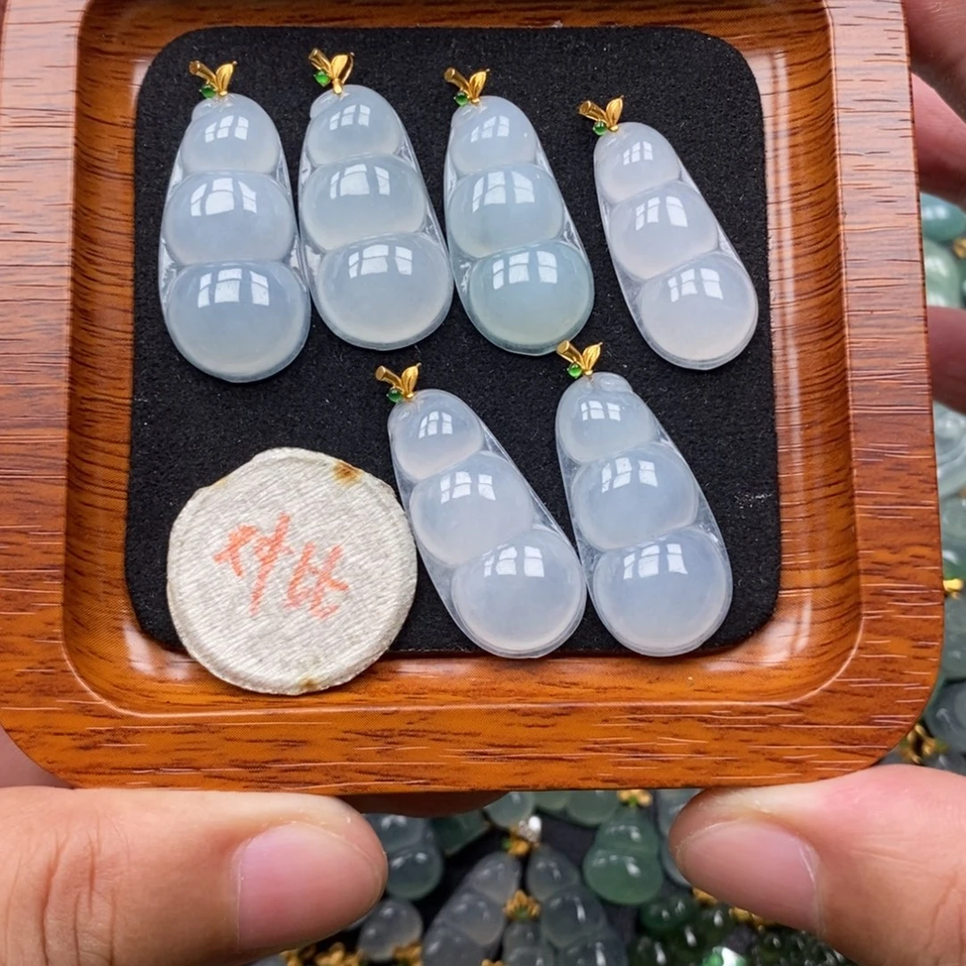 翡翠18K金镶嵌颈饰多样性发货拍一发一