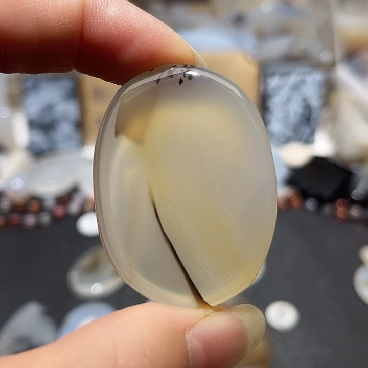 玛瑙/玉髓未镶嵌吊坠(不含链)