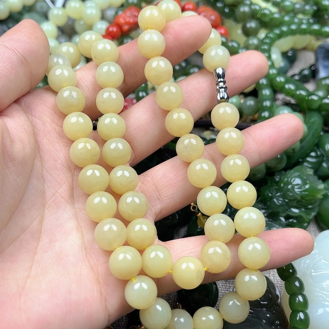 和田玉（糖玉）未镶嵌颈饰