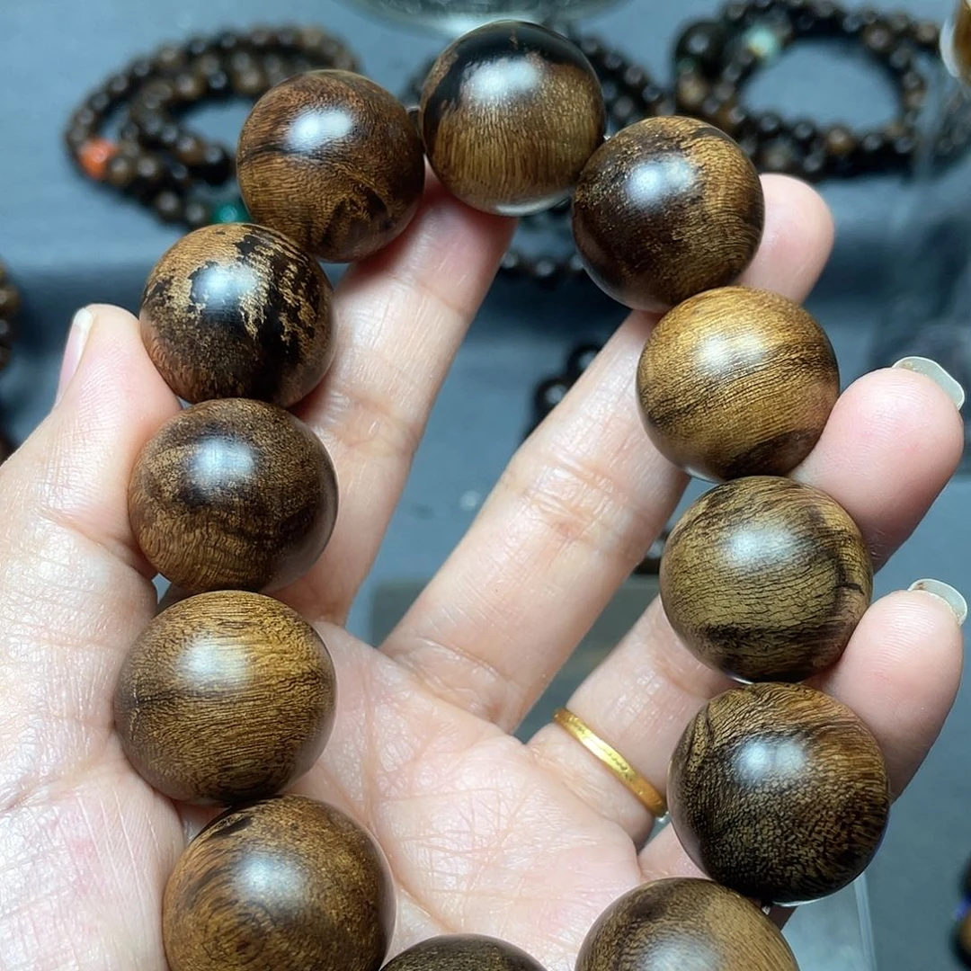 沉香手串火**！白棋瘤疤2.0