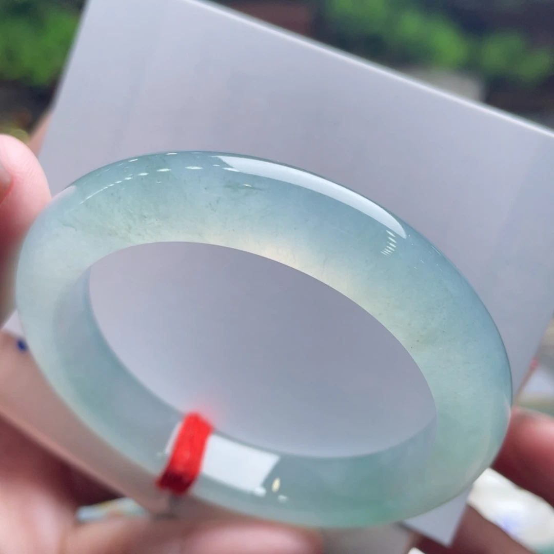 翡翠未镶嵌手镯51.3宝石冰蓝绿