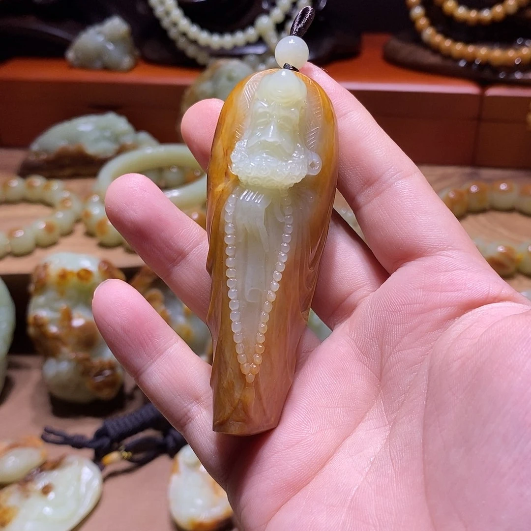 守***星岫岩河磨玉（透闪石质玉）未镶嵌珠宝奇石