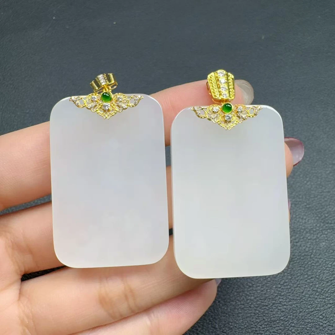 【玉经纶】31824/Q28-和田玉无事牌吊坠-多样性发其一