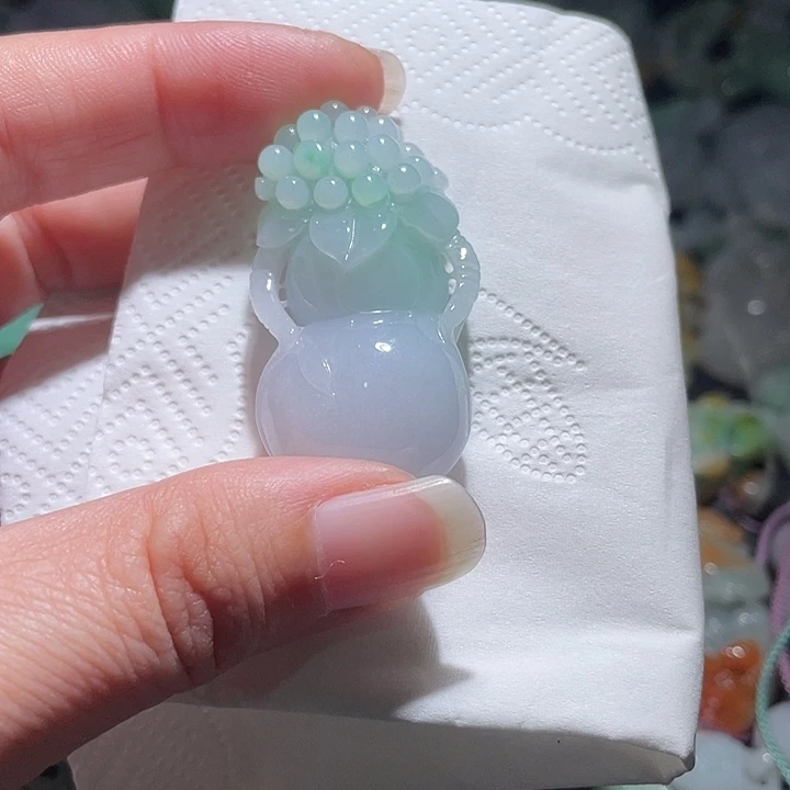 颈饰未镶嵌翡翠天