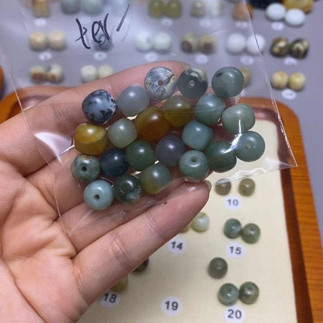 蛇纹石玉配饰合金t****g