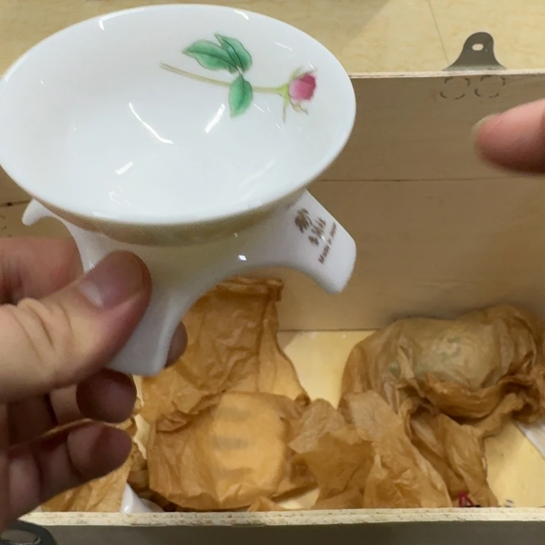 你好陶瓷45897568977