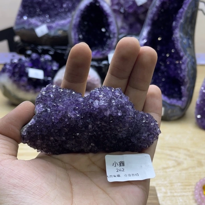 未镶嵌大型摆件（非配饰）紫晶