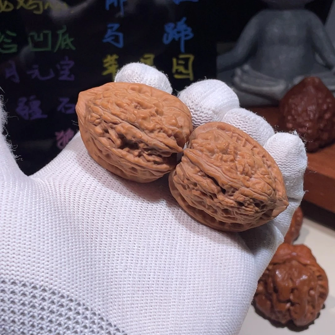 文玩核桃把件赤龙鸡心6168，3235