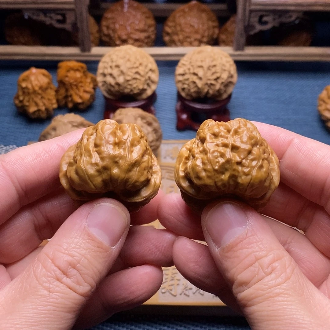 文玩核桃把件全场 蛤蟆头 小金蟾 一口价 水晶皮