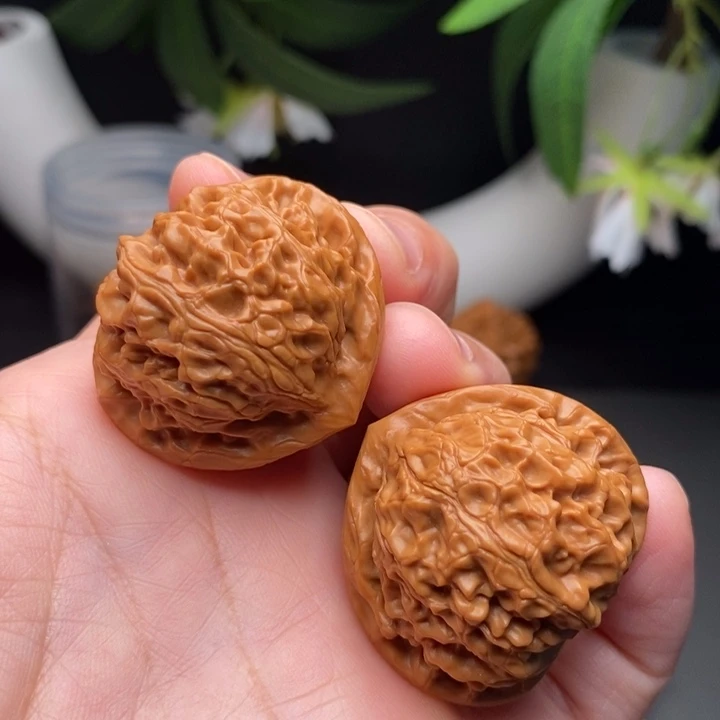 文玩核桃把件宫灯37
