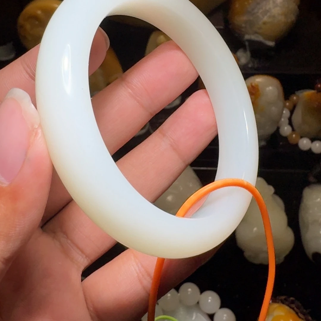 和田玉颈饰未镶嵌E**N57