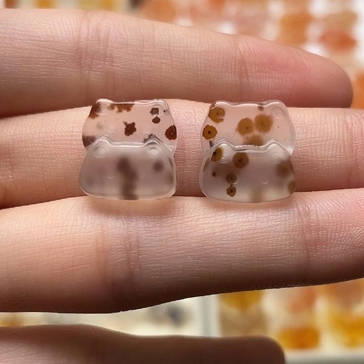 玛瑙/玉髓未镶嵌玛瑙草花双猫头