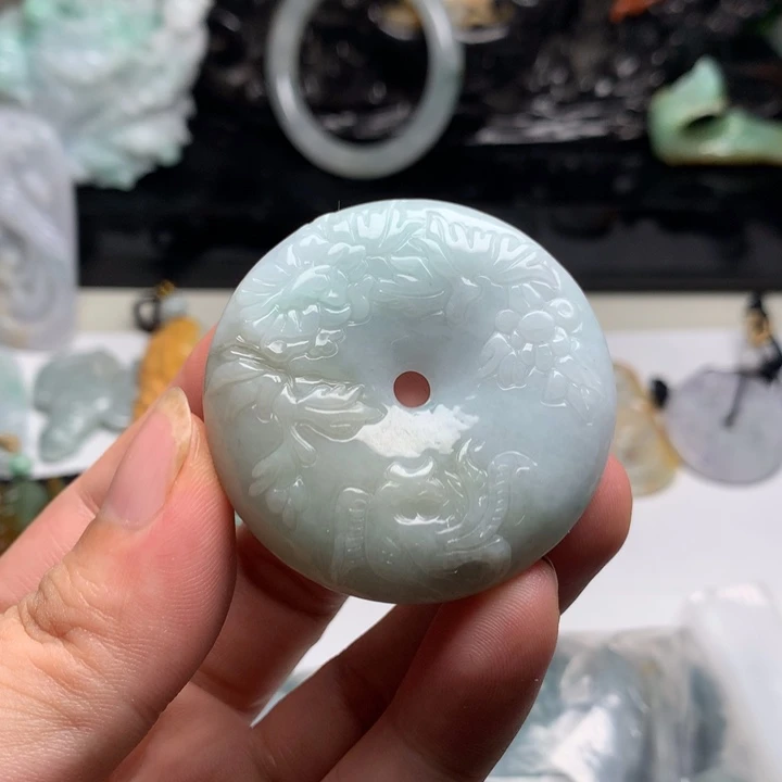 翡翠未镶嵌颈饰凤扣20