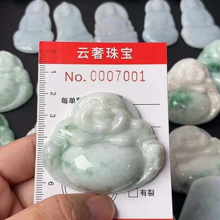 翡翠未镶嵌颈饰1