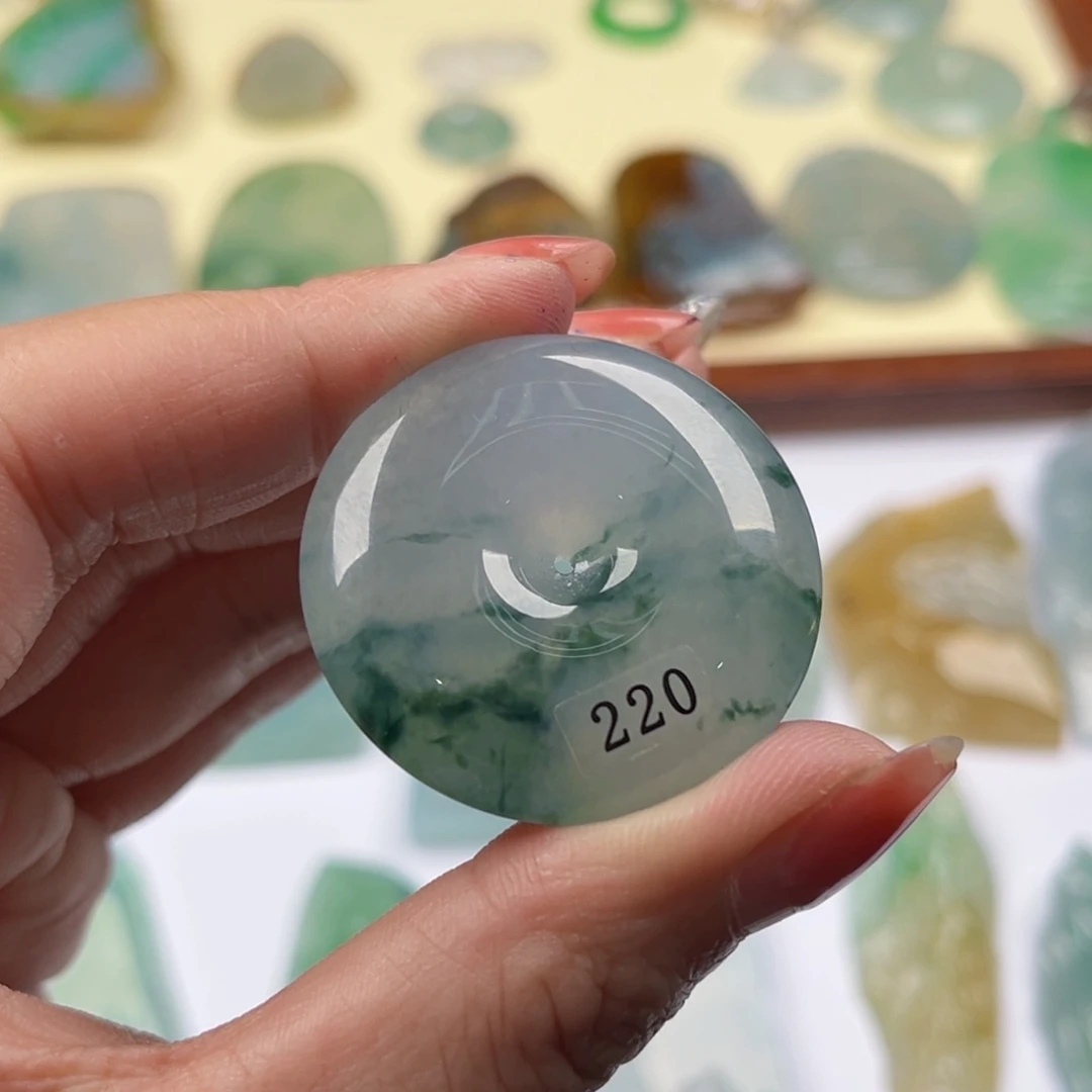 定制翡翠未镶嵌翡翠首饰