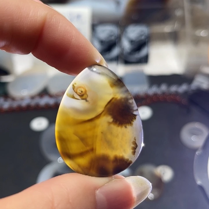 玛瑙/玉髓未镶嵌吊坠(不含链)