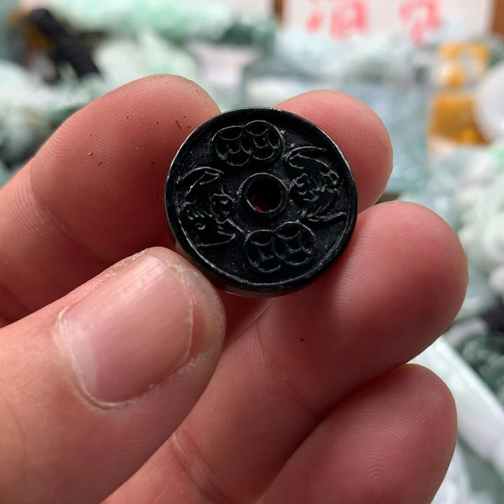 翡翠未镶嵌颈饰保真天然a货翡翠