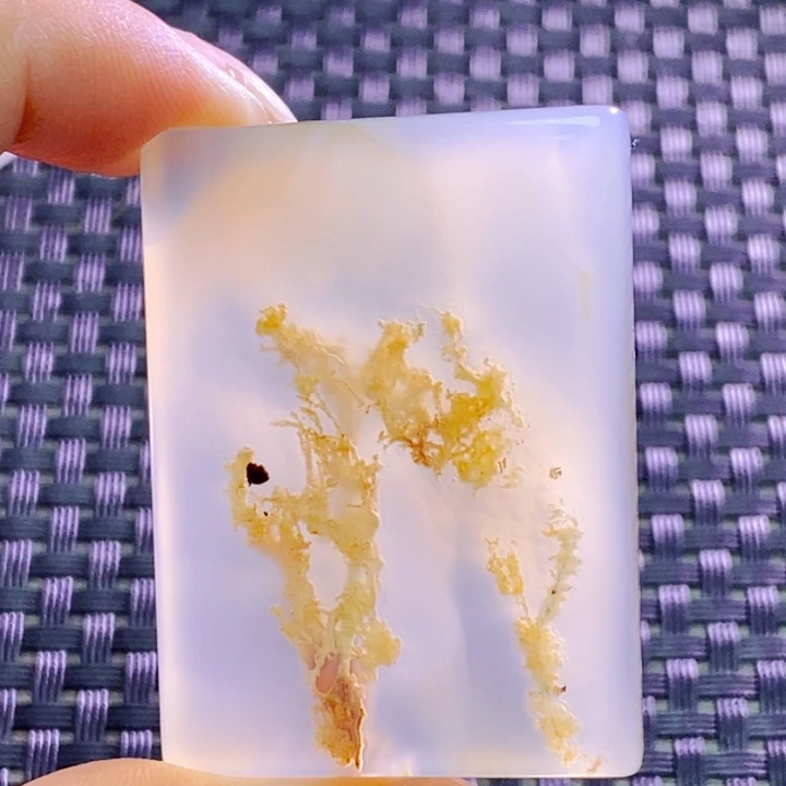 玛瑙/玉髓颈饰未镶嵌井*