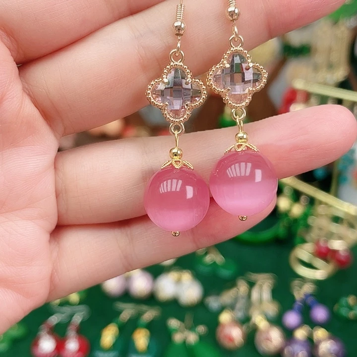 石英质玉合金耳钉