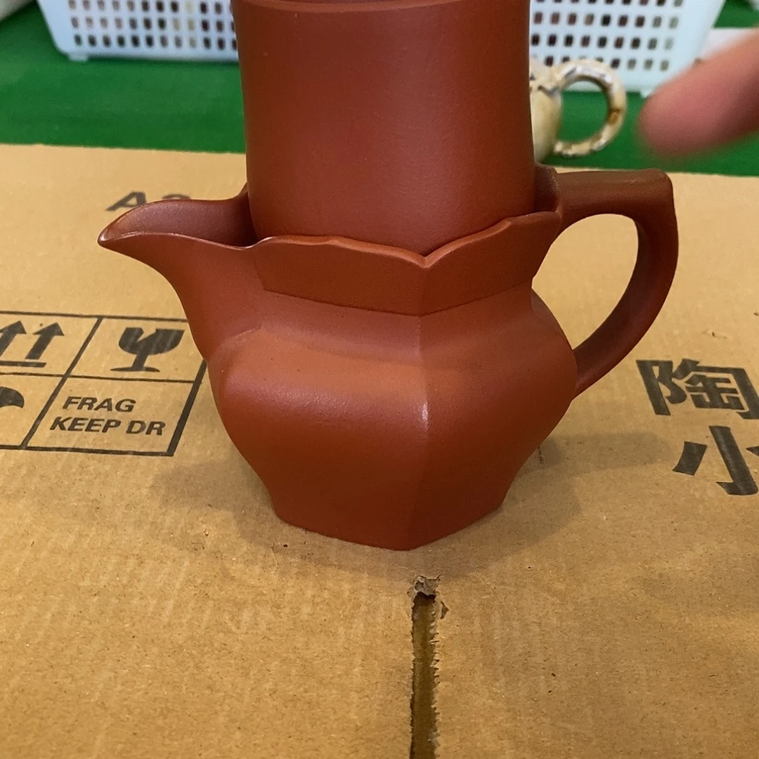 紫砂茶壶紫砂艺术学院的