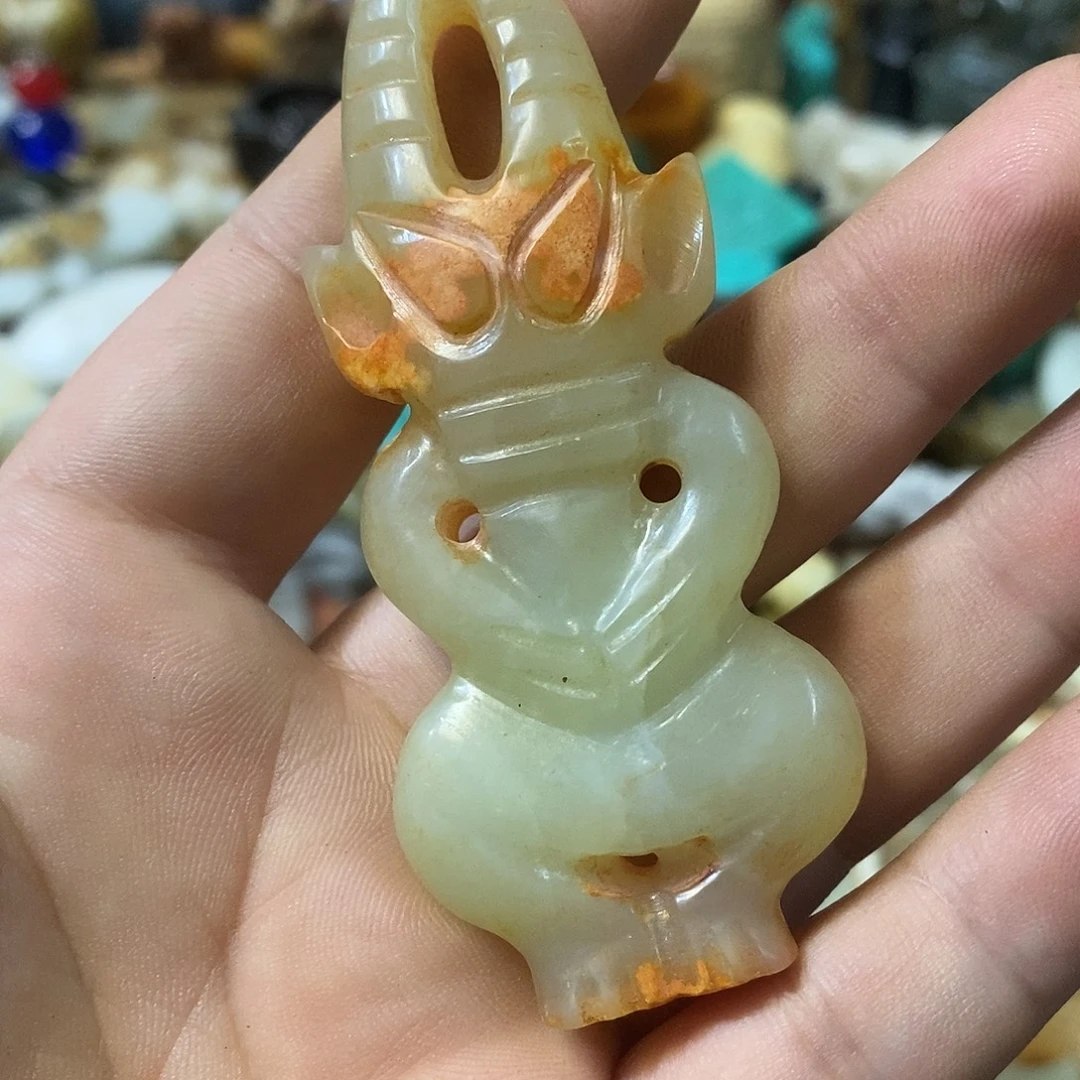 和田玉（糖玉）未镶嵌挂件