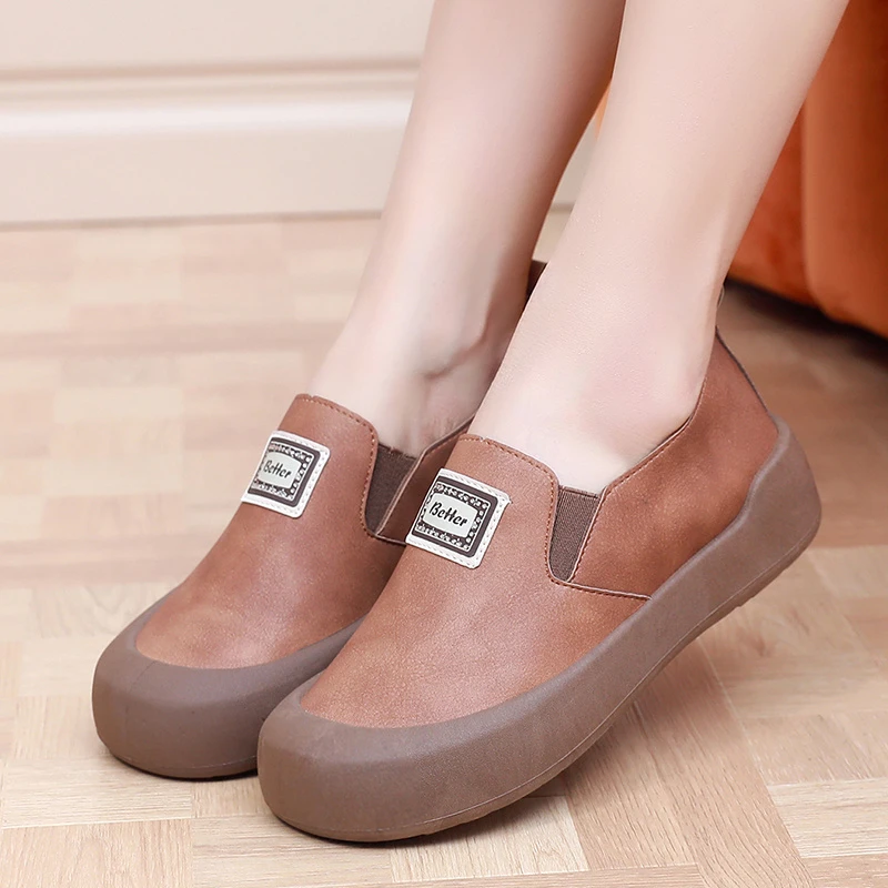 秋季防滑平底深口圆头休闲混搭风妈妈鞋时尚百搭女单鞋