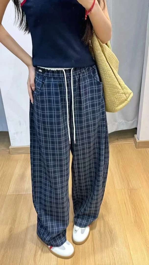百搭休闲欧货格子裤