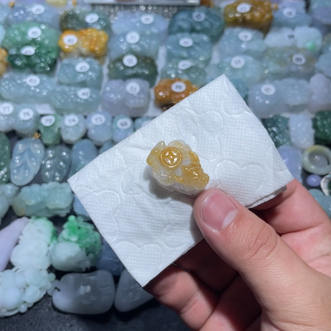 定制翡翠未镶嵌天然