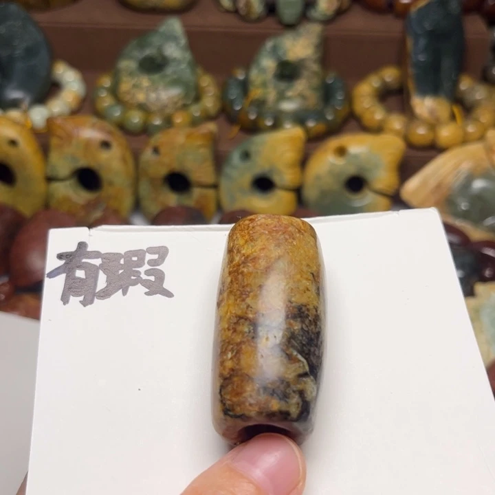 岫岩河磨玉（透闪石质玉）未镶嵌珠宝奇石