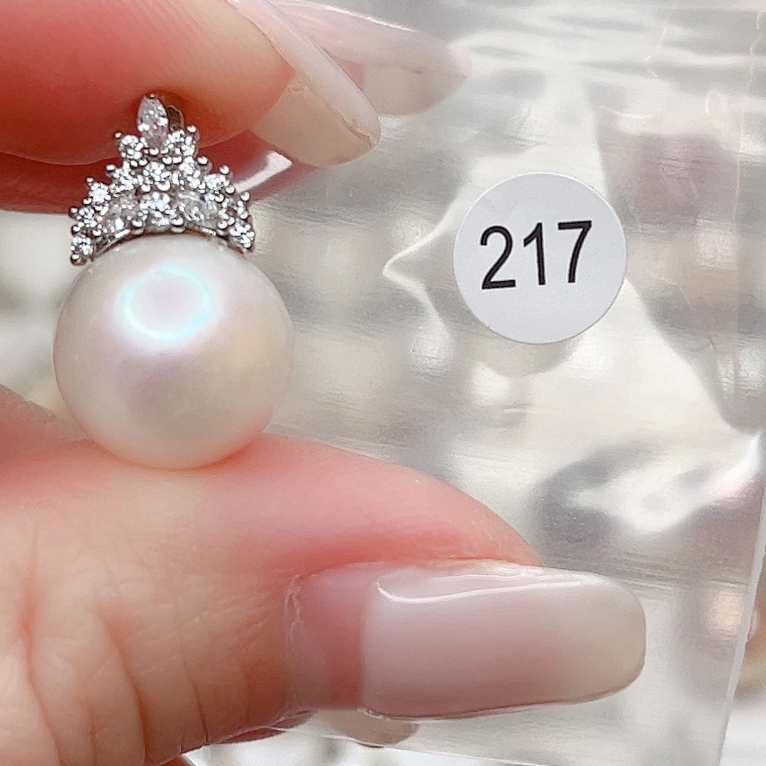 淡水珍珠吊坠(赠链)合金