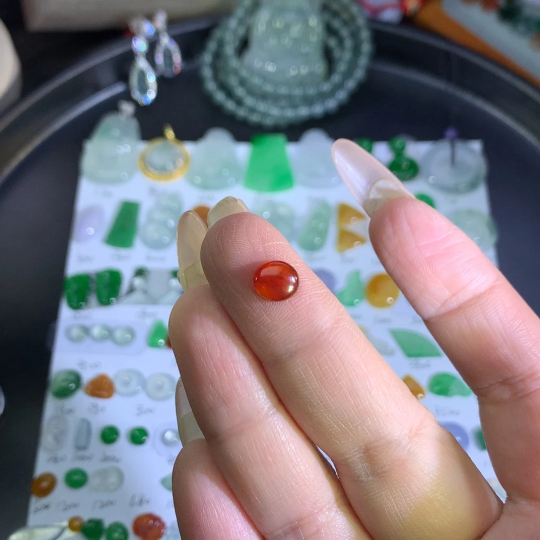 翡翠未镶嵌吊坠(不含链)冰红蛋