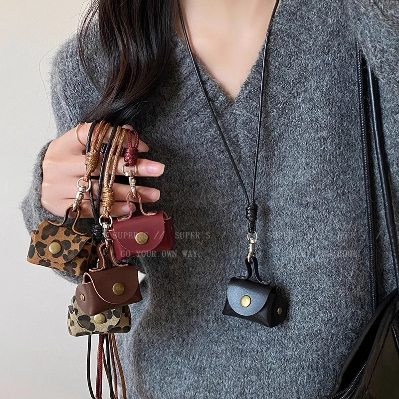 复古皮质挂脖耳机包零钱包项链女皮绳长款毛衣链配饰