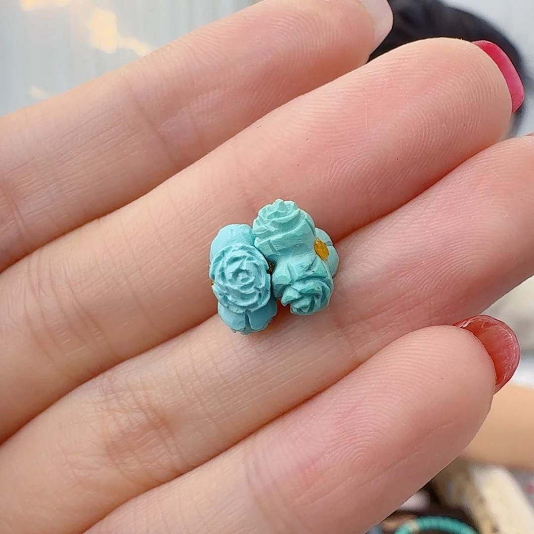 绿松石未镶嵌珠宝奇石