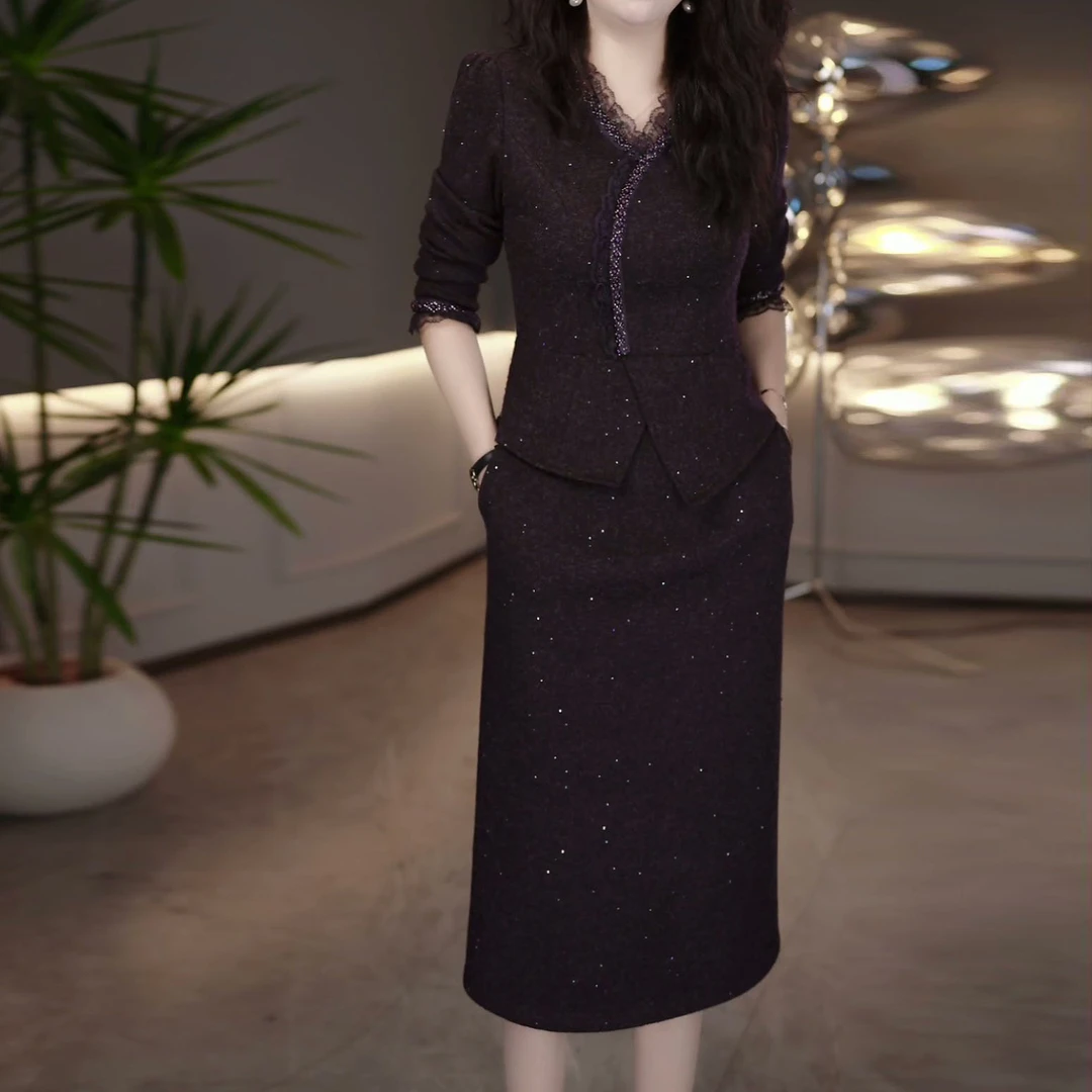 磨毛软精纺2025秋冬新款轻奢时尚优雅精致修身显瘦气质打底连衣裙