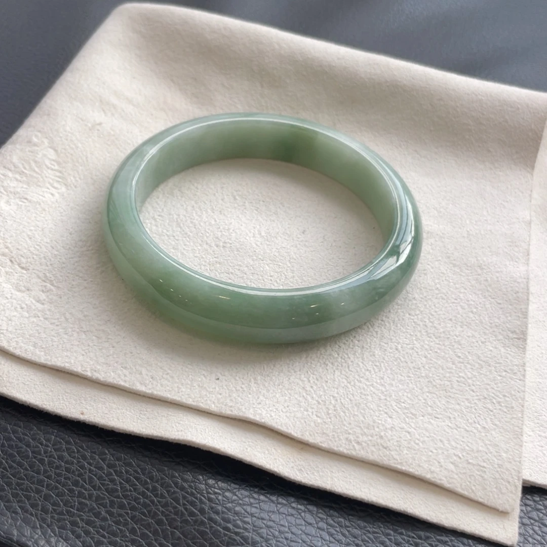 翡翠未镶嵌手镯纹62