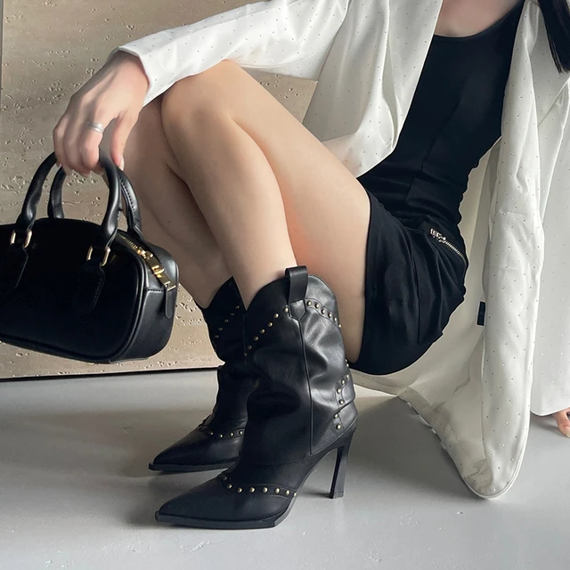 黑色短靴女2025年春秋复古铆钉短筒裤管靴西部牛仔细跟尖头高跟靴