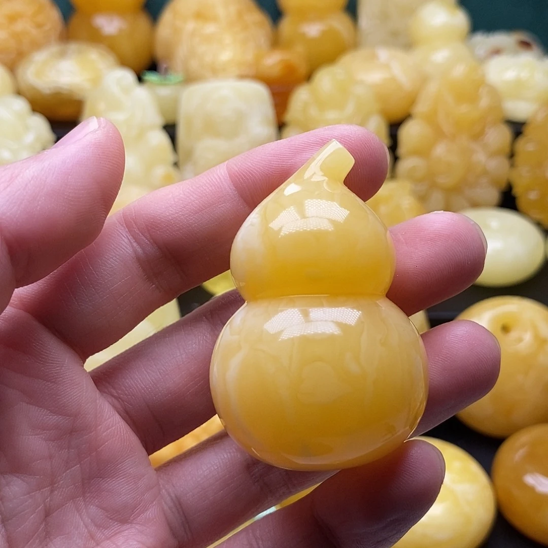 琥珀颈饰未镶嵌琥珀蜜蜡吊坠