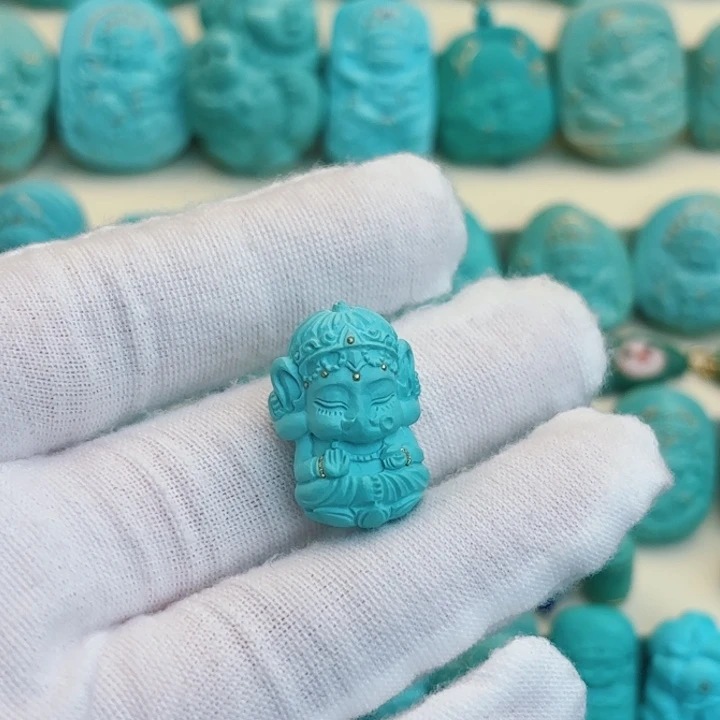 未镶嵌绿松石珠宝奇石