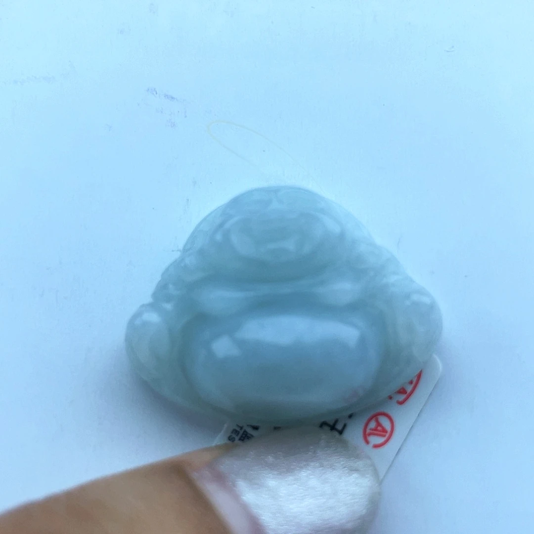 翡翠未镶嵌颈饰佛公