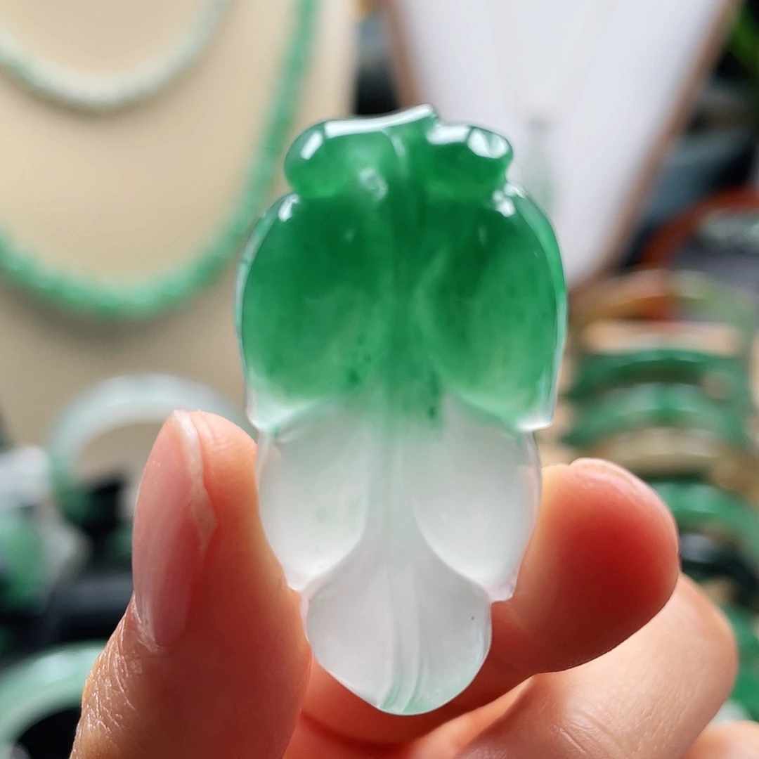 石英质玉挂件未镶嵌